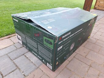 Robotická sekačka na trávu Smart PAMRS 1000  A1 Parkside - 4