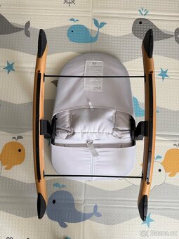 Kinderkraft houpátko - lehátko FINIO Black/White - 4