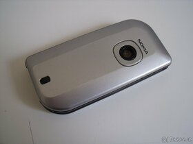 NOKIA 6670 (RH-67) + nabíječka - 4