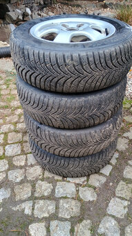 Zimní pneu 185/65 R14, 5mm na disku Ford (#182) - 4