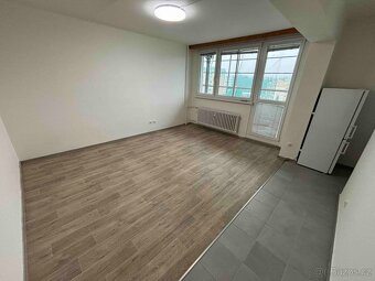 Pronájem garsonky 1+kk 31,4 m2 ve Zruči n. S., Na Výsluní - 4