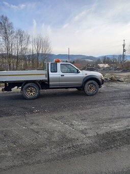 Nissan navara d22 valník - 4