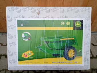 Slapaci traktor john deere - 4