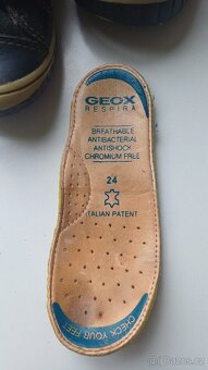 Dětské zateplené boty Geox vel. 24 - 4