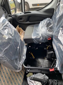 Iveco 3,5t + sklápěč - 4