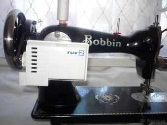 PŘENOSNÝ šicí stroj BOBBIN na KŮŽI - 220 V - 4