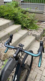 Giant Revolt 0 vel. rámu XL (gravel 2024) - 4