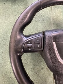 Multifunkční 3 ramenny volant octavia 2 včetně příslušenství - 4