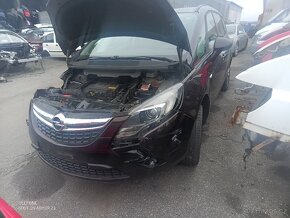 Opel Zafira c 2015 1,4 103 kW - 4