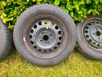 175/65 R14 na discích, vzorek min. 6,2 mm - 4