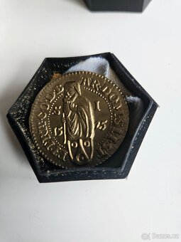 Pozůstalost šperky porcelan hodiny. Anfora.atd. - 4