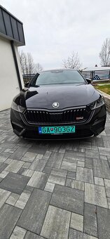 ŠKODA octavia 4 RS iV Hybrid DSG1,4tsi 180kw rok výroby 2020 - 4
