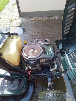 Zahradní traktůrek Sekačka Bolens 18,0HP OHV - 4