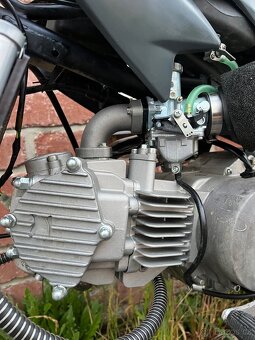 Stomp YX 160 - 4