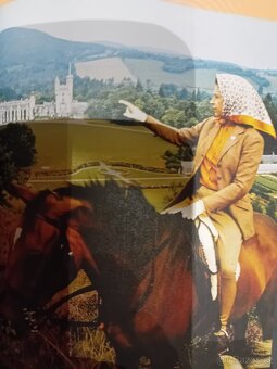 Královna Alžběta II. - 4