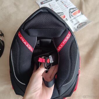 Airoh GP550S Venom red - 4