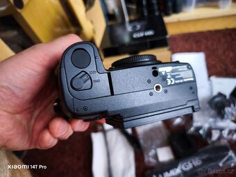 Panasonic Lumix DC-GH6 tělo - 4