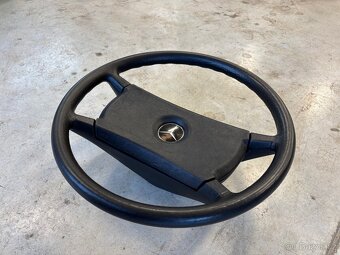 Volant mercedes w123 - 4