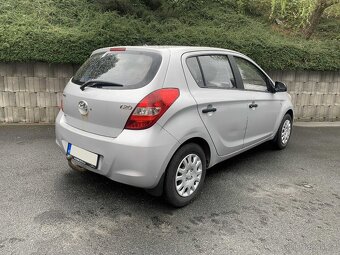 Hyundai i20 1.25 57 kW TAŽNÉ Z. r.v. 2012 - 4