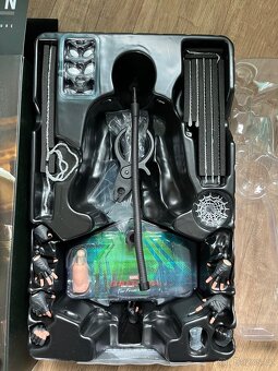 Hot Toys Spider Man - 4