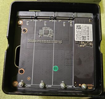 MiniNAS CWWK X86-P6,N150 (4c,4t),8Gb RAM,512GB SSD,Intel Xe - 4