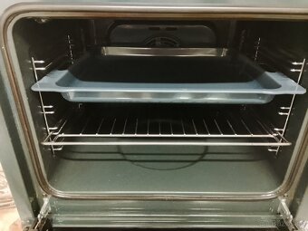 Vestavná trouba IKEA - 4