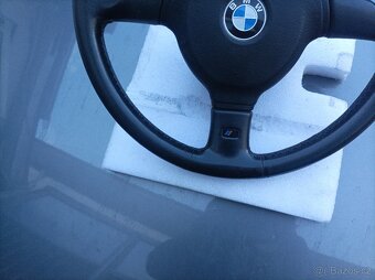 E36 volant Mtech 2 - 4