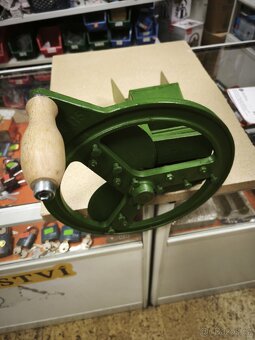 Řezačka na kopřivy nová - 4