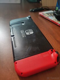 Nintendo Switch V2 + příslušenství a Starlink - 4
