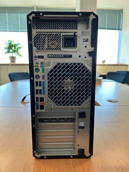HP Z4 G4 Xeon W-2245 pracovní stanice - workstation - 4