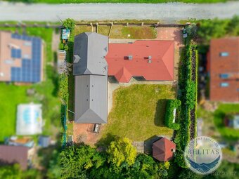 Prodej rodinného domu 207 m², pozemky 1 059 m² - 4
