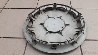 Poklice Mercedes 15" - 4