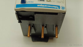 SCHNEIDER ELECTRIC LRD21 - 4