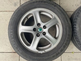 Alu Kola Škoda r15 - 4