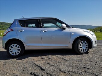 SUZUKI SWIFT 2011 1.2BENZÍN POHON 4X4 STK - 4