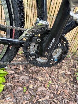 Kolo Specialized - 17 rám, 26 kola - 4