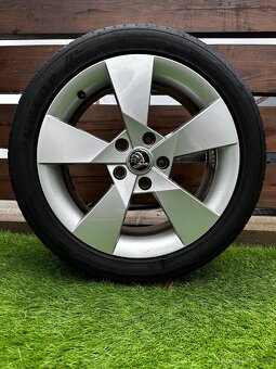 Alu kola 5x112 r17 s letnim pneu (denom) - 4