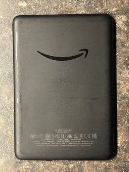 Čtečka Amazon Kindle 11. generace 16GB černá 3 - 4