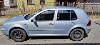Golf 4 1.6 benzín - 4