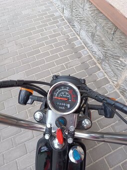moKorado SUPERMAXI 50 EFI Euro5, červený 2023 - 4