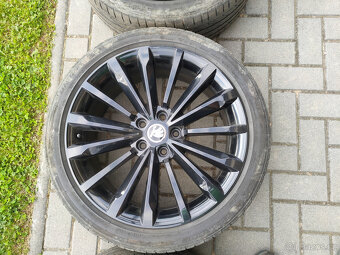 Alu kola + pneu 235/40 R19 - 4