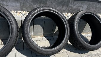 Zimní pneumatiky 225/40 R18 92V Dunlop Winter Sport 5, 6,5mm - 4