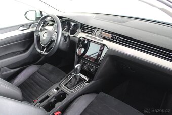 Wolksvagen Passat 2.0TDi DSG 140/kW,Highline,Webasto - 4
