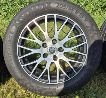 Al disky 5x112 Škoda + letní pneu 205/55/R16 - 4