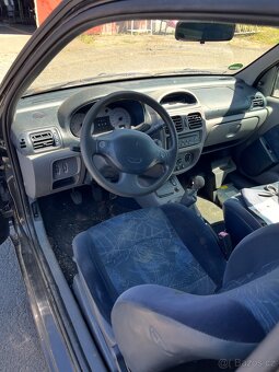 Renault clio 1.4 72kw - 4