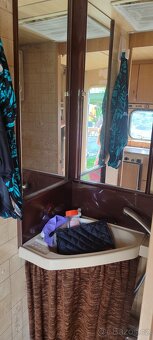 Karavan Wilk - 4