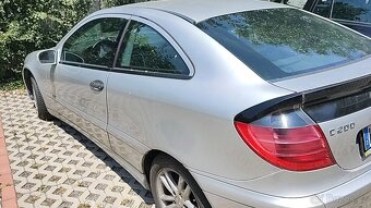 Mercedes W203 C200k coupe díly - 4