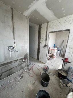 Rekonstrukce domů a bytů, rekonstrukce střech - 4