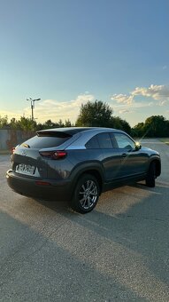 Na prodej Mazda mx-30 16 500km - 4