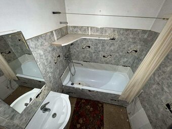 Pronájem bytu 3+1, Cheb, ul. Dřevařská - 4